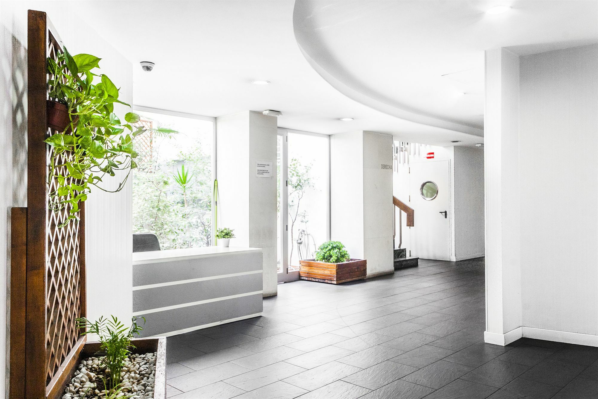 Gran Via Suites Madryt Zewnętrze zdjęcie
